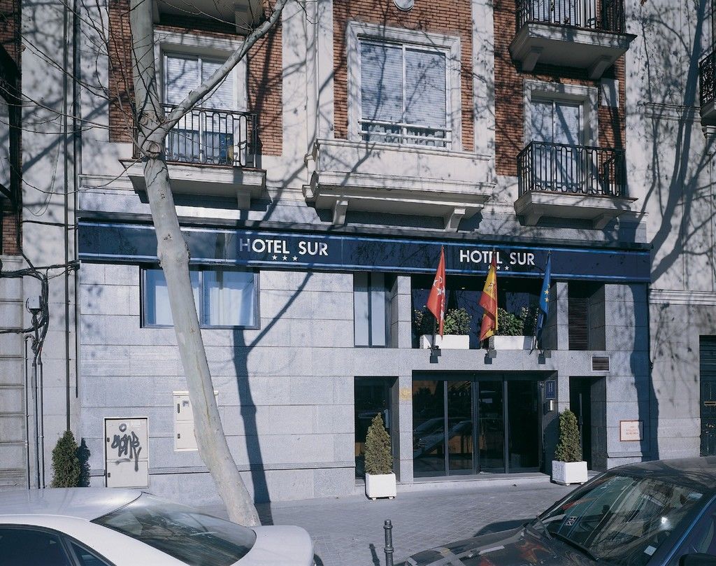 NH Madrid Atocha Hotell Exteriör bild